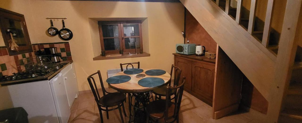 La Boriette Du Rougier Bed and Breakfast Montlaur  Exteriör bild